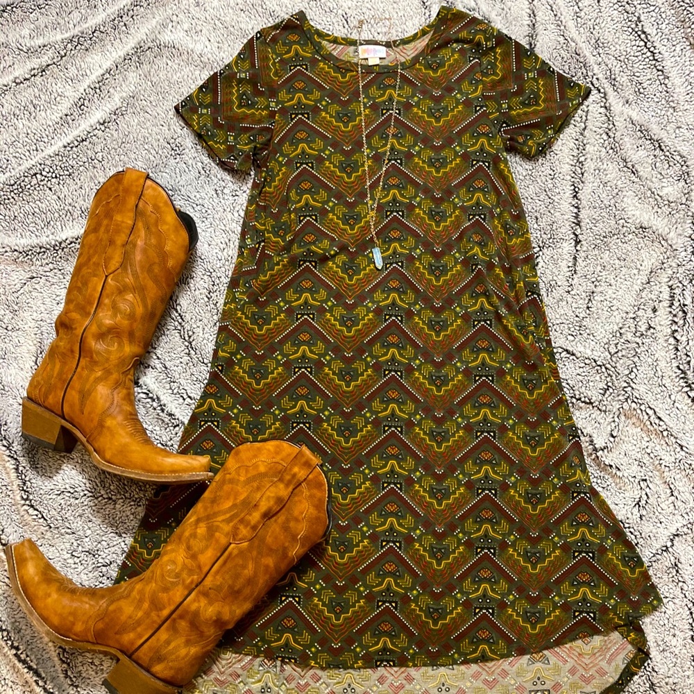 LuLaRoe Short Sleeve Dress